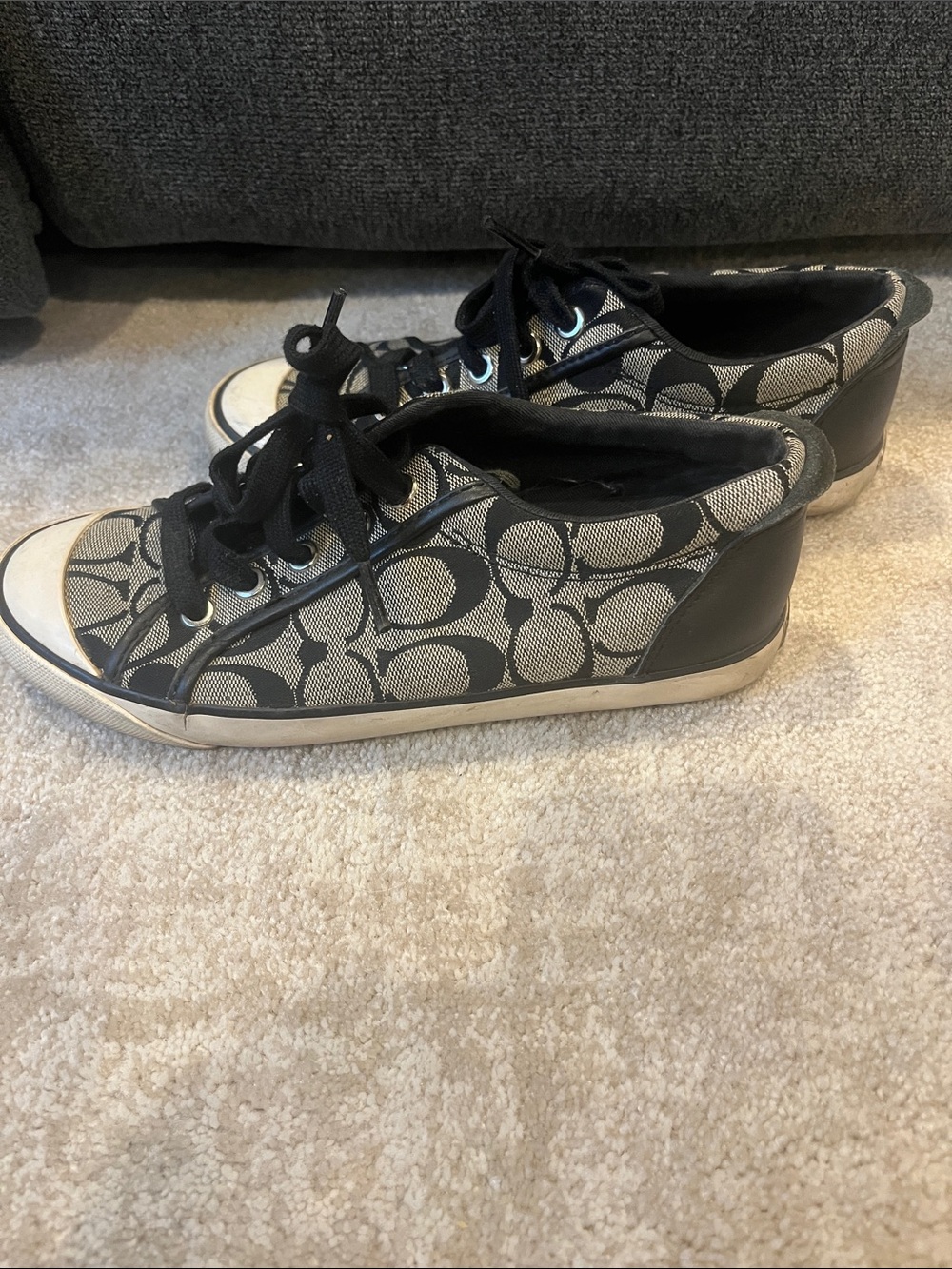 Coach Black & Cream Logo Canvas Sneakers size 6 style Q106 - Picture 2 of 6